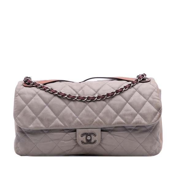 Pre-Loved Chanel Jumbo Iridescent Calfskin In The Mix Flap - Picture 1 of 12